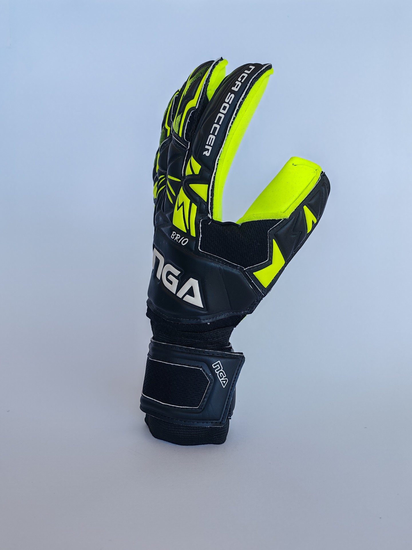 NGA Brio Black Neon bočno